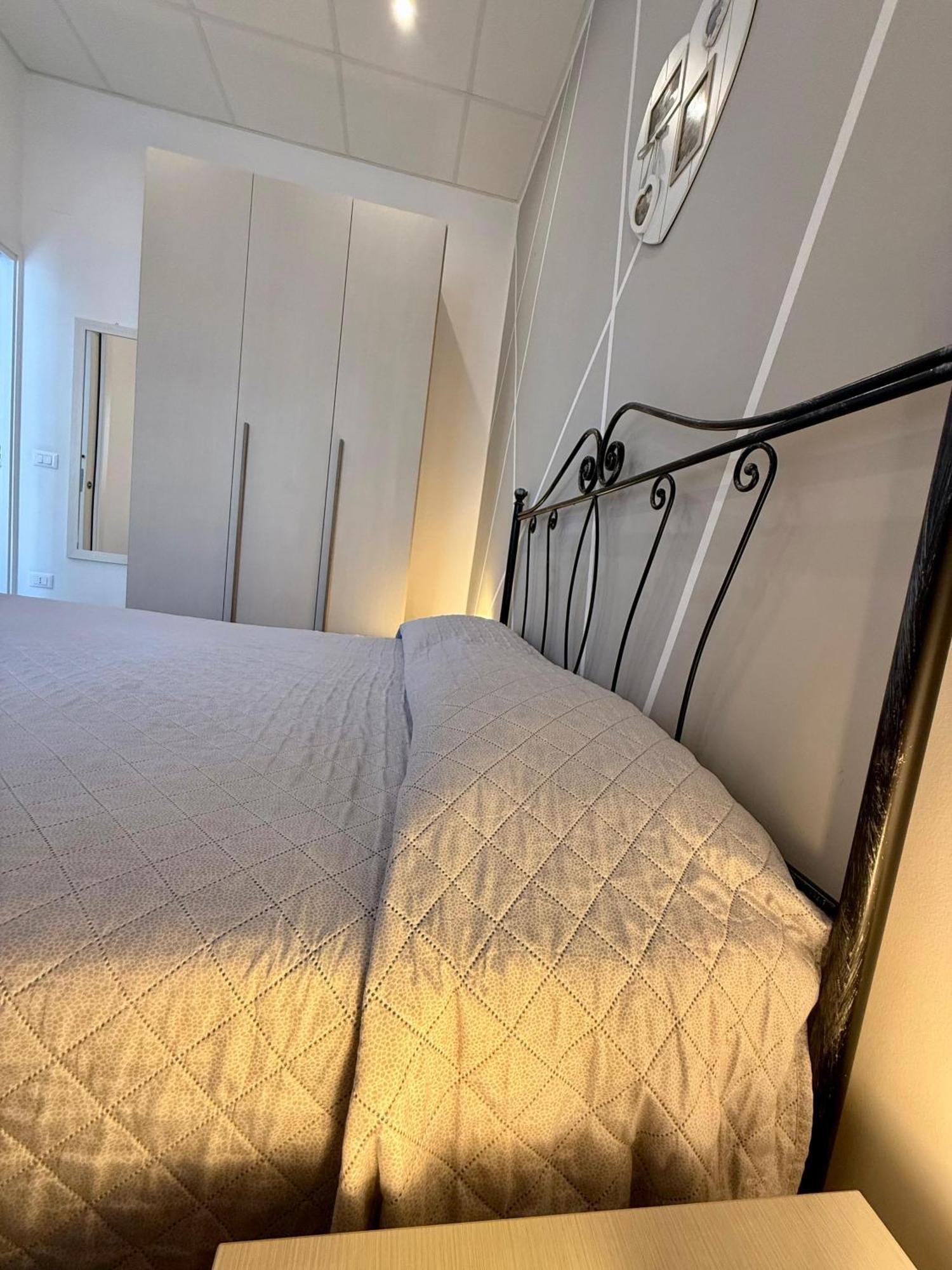 Cielo Stellato Apartments 滨海波利尼亚诺 外观 照片